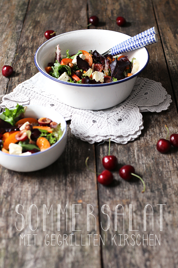 Rezept Sommersalat mit gegrillten Kirschen, Aprikosen, Feta und Haselnüsse
